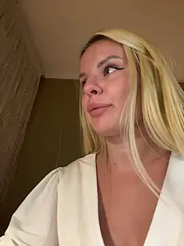 XXX chat uživo modela MissAnabel_