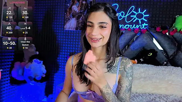 SolBeaumont1 Adlı Modelin Canlı XXX Sohbeti