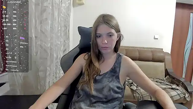 Cherry_Desire's Live XXX Chat