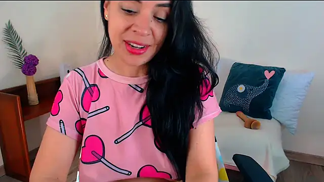 LATINGODDESS_X: онлайн-секс-чат