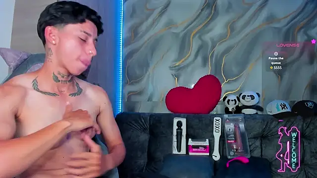AmberAdams_ élő XXX-chatje