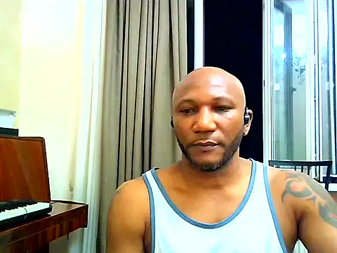 Choco_Man Live XXX Chat