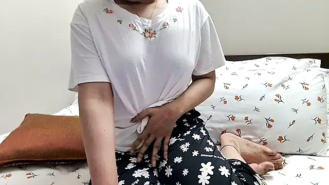 Sima--Roy Live XXX Chat