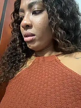Angel_tammy Adlı Modelin Canlı XXX Sohbeti