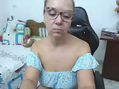 yeslluisa Chat XXX in diretta