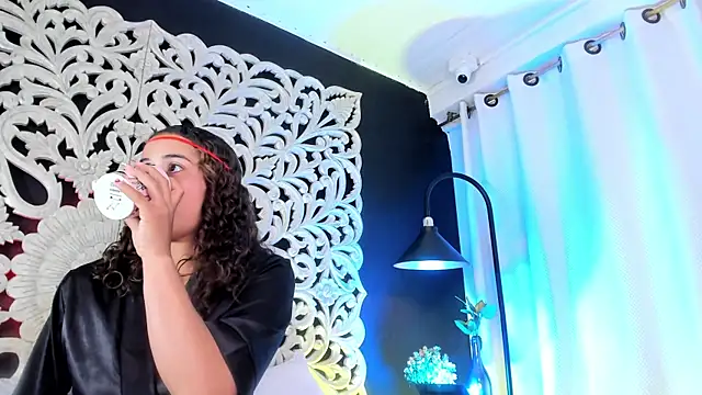Ammy_nova Chat XXX in diretta
