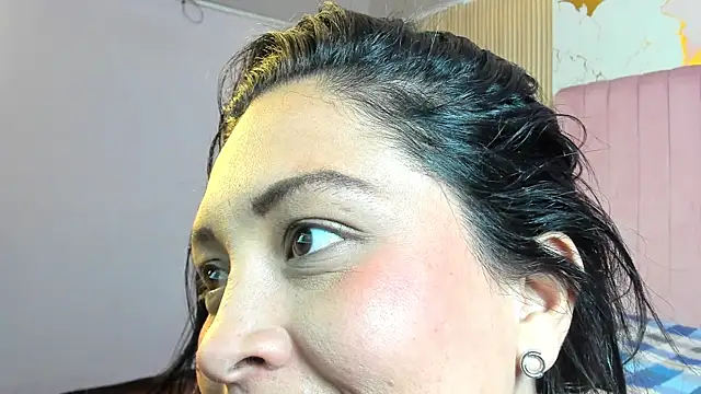 Anny_Mora_ Chat XXX in diretta