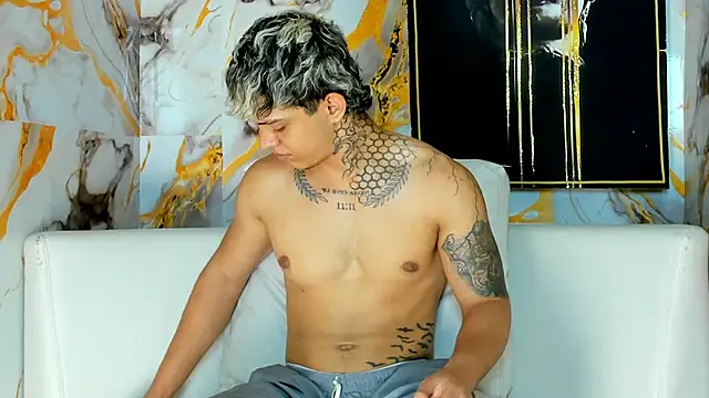 Онлайн чат XXX Noah__Browm