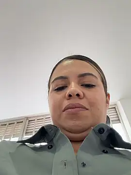 Ariana-07 Live XXX-chat