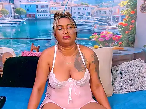 indiansparkle Chat XXX in diretta