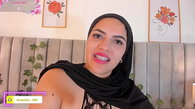 Umarani_ – Live XXX-chat