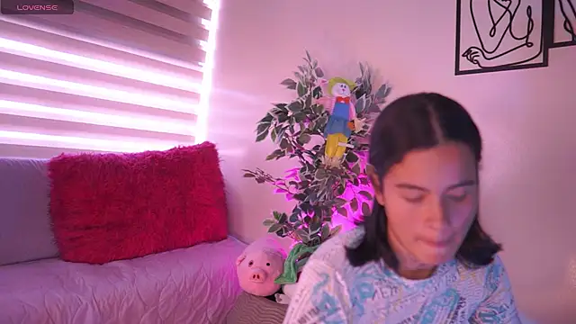 Živý XXX chat little_maura