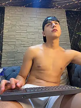 Lander_Cruz live XXX chat