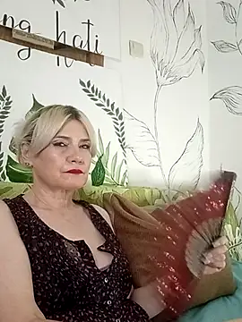 Catty_Lady Live XXX-chat