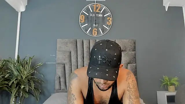 Czat XXX na żywo – Robin_Rief