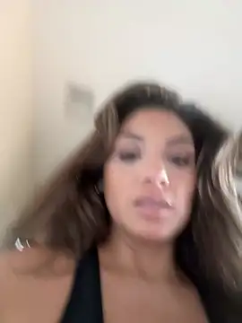 mariaesmeralda's Webcam Show