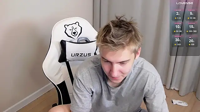 MrSexyCum4Uのウェブカメラショー