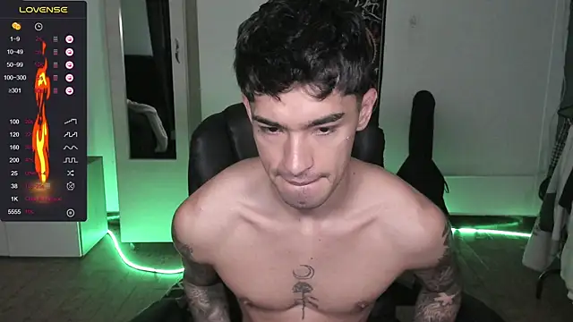 Damon__333のライブXXXチャット