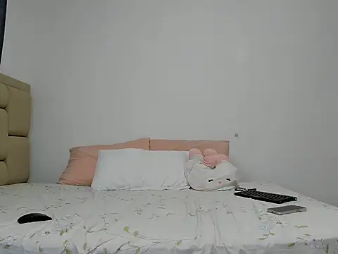Онлайн чат XXX Scarletcute24