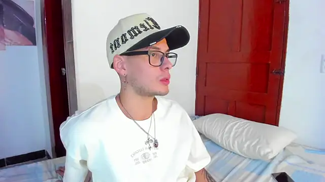 Vlad__night 网络视讯表演