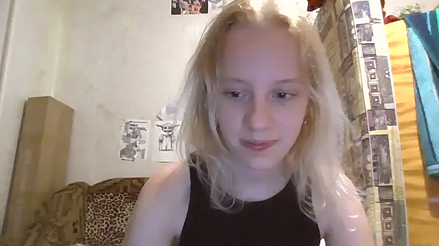 Ket-mis' Live XXX Chat