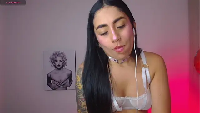 Millie_bobby 라이브 XXX 채팅