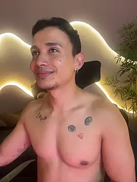 Chat XXX ao vivo de kev_cass