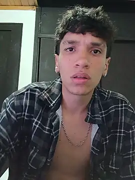 Chat XXX ao vivo de H3ll_B0Y_