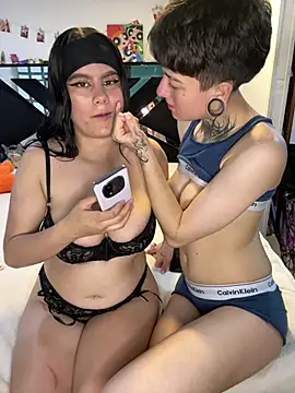 Chatroom XXX en direct de Couple_Rainbow