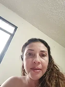 Angelika_Clauss élő XXX-chatje