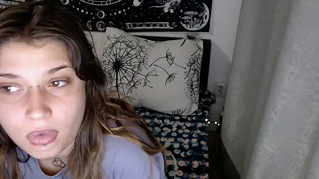 AlienforTwenty – Live XXX-chat