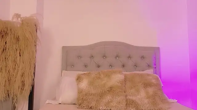 Annie__200 Chat XXX live