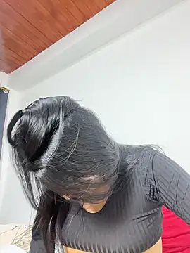 Chat +18 de maddy_stars ao vivo