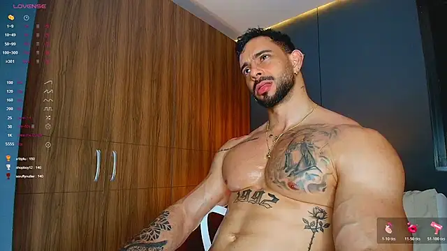 massimo_visconti's Live XXX Chat