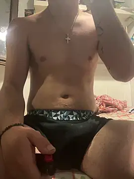 Show modela Naxoo0 na web-kameri