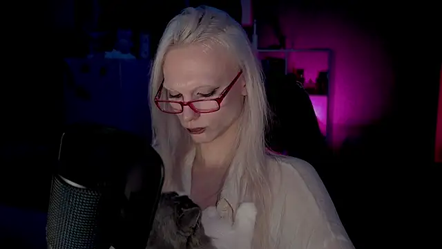XXX chat uživo modela sindLy