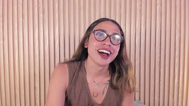fiire_nymph live XXX chat