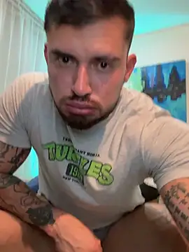 DimitriSullivan_ 即時 XXX 聊天