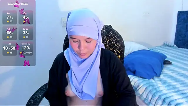 MatchedEyebrow Adlı Modelin Canlı XXX Sohbeti