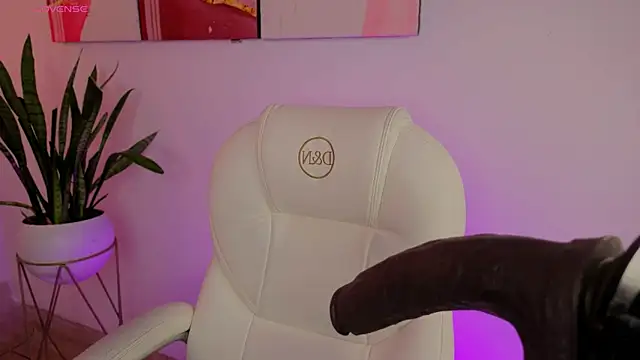 Živý XXX chat Leaa_Cox