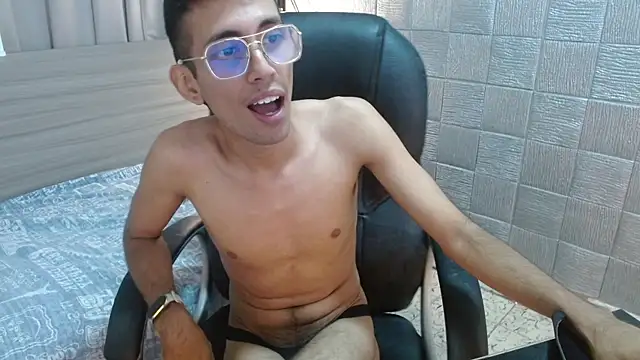Dannyss_ 网络视讯表演