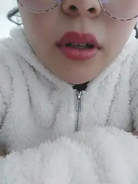 Chatroom XXX en direct de Elinaax