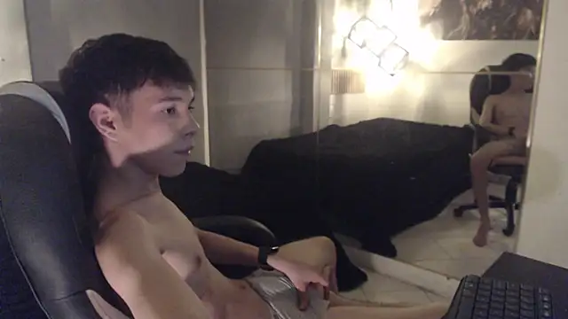 Chatroom XXX en direct de ash_ka