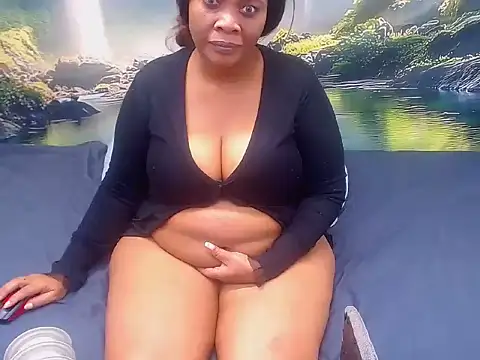 BLACKMILF4U – Live XXX-chat