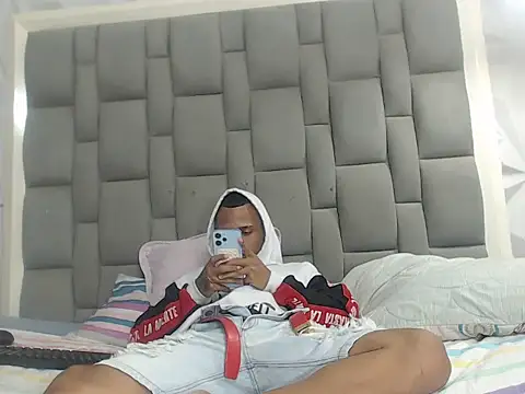 supreme_badboy2: απευθείας συνομιλία ΧΧΧ