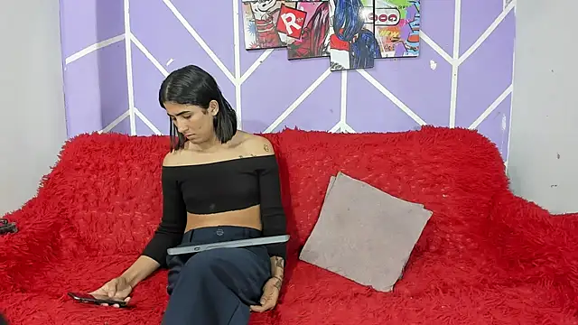 Chat XXX en directo de DAHNE_HOT_