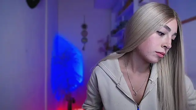 Chat XXX en directo de channel_blondee
