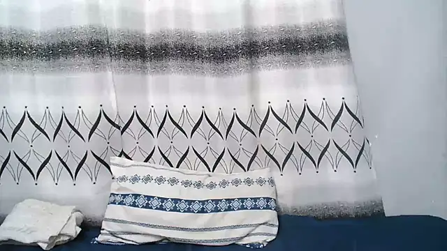 Chat +18 de Barbieliciousxxx ao vivo
