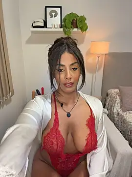 XXX chat uživo modela Brownfitbabyy