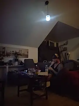 eltoulou Webcam Show